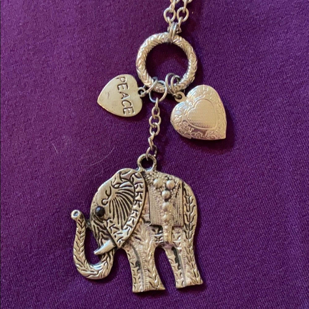 Elephant pendant